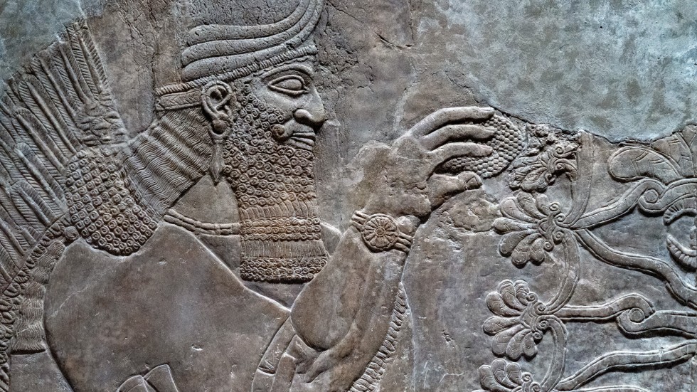 Ancient Babylonian sculpure