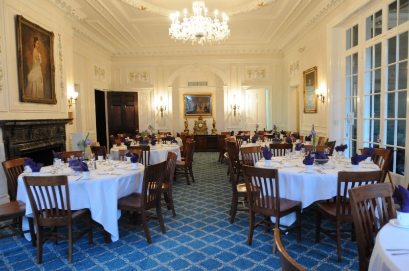 cleary dining room stonehill
